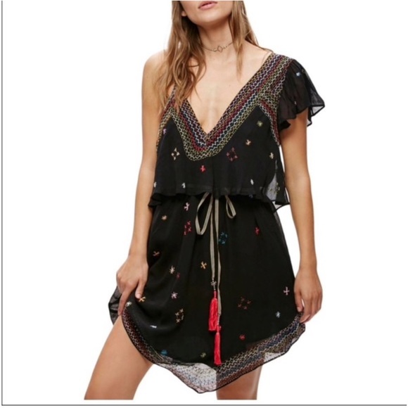 Free People Assymetric Embroidered Dress EUC Small - Picture 2 of 12